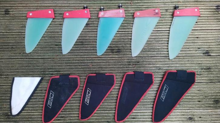 set C3 Slingshot speedvinnen 20-21-22-23-25, Watersport en Boten, Windsurfen, Gebruikt, Minder dan 250 cm, Minder dan 5 m², Ophalen of Verzenden