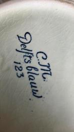 Vaas. Delft blaus, Ophalen of Verzenden, Blauw, Aardewerk of Porselein, Minder dan 50 cm