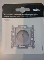 Stopcontact Niko grijs/sterling, Doe-het-zelf en Bouw, Ophalen, Nieuw, Stopcontact