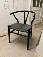 Zwarte stoel met rieten zitvlak, Huis en Inrichting, Stoelen, Ophalen, Riet of Rotan, Gebruikt, Twee