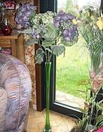 très beau vase ,  élancé , fin, élégant..en verre, Enlèvement ou Envoi, Comme neuf, Vert, Verre