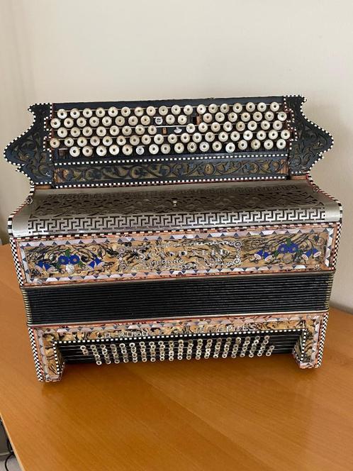 Accordeon Scandalli Camerano Italia, Muziek en Instrumenten, Accordeons, Gebruikt, Knopaccordeon, Scandalli, Ophalen of Verzenden