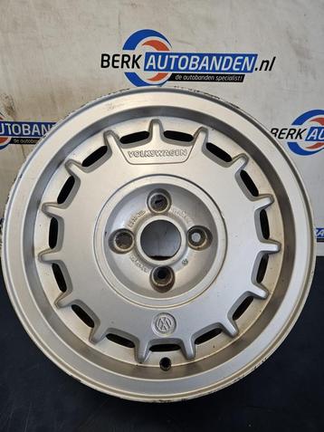 Originele vintage Volkswagen 14 Inch velgen 4x100x57.1 (Set  beschikbaar voor biedingen