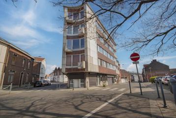 Appartement à Montignies-Sur-Sambre, 2 chambres beschikbaar voor biedingen