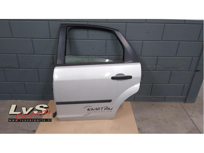 Portière 4portes arrière gauche d'un Ford Focus (MOONDUST), Autos : Pièces & Accessoires, Carrosserie & Tôlerie, Porte, Ford, Utilisé