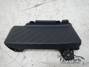 VW Tiguan 5NA Voetsteun Afdekking 5Q1864777C beschikbaar voor biedingen