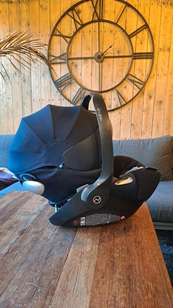 Cybex cloud q plus + 2x base, Kinderen en Baby's, Autostoeltjes, Zo goed als nieuw, Maxi-Cosi, Isofix, Slaapstand, Ophalen