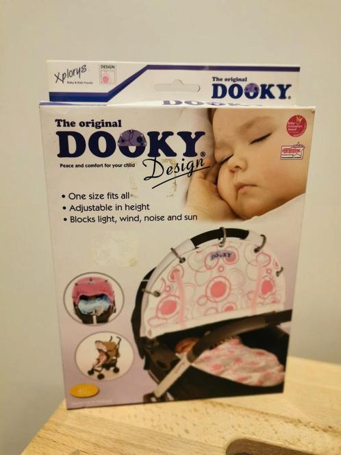Dooky zonnescherm Pink Circles (ongebruikt), Enfants & Bébés, Poussettes & Combinaisons, Neuf, Enlèvement ou Envoi