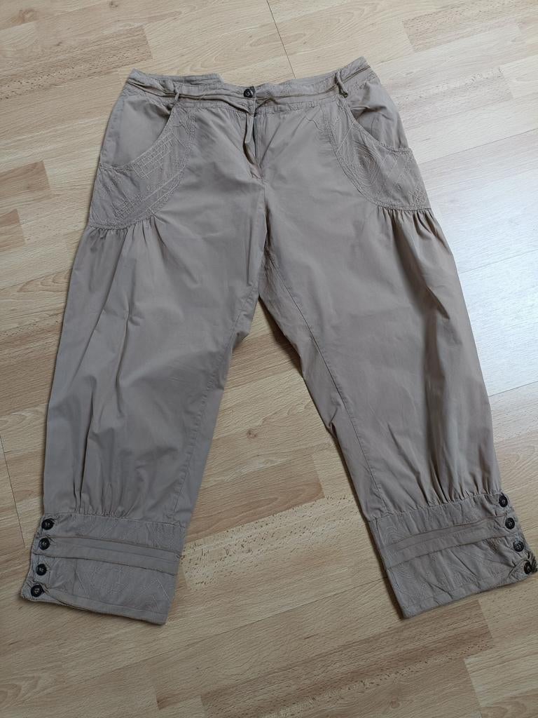 Pantalon corsaire La Fée Maraboutée, Enlèvement ou Envoi, Beige