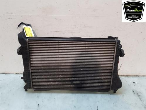RADIATEUR COMPLEET Volkswagen Caddy III (2KA,2KH,2CA,2CH), Auto-onderdelen, Airco en Verwarming, Volkswagen, Gebruikt