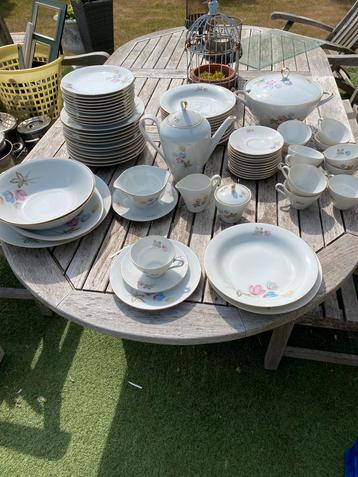 Antiek porseleinen bavaria  volledig eet en koffieservies, Antiek en Kunst, Antiek | Servies compleet, Ophalen