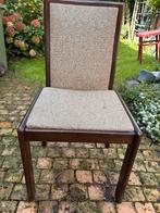 4 houten stoelen, Ophalen