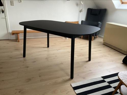 Zwarte eettafel Vedbo IKEA, 95x160 cm, 4 tot 6 personen, Maison & Meubles, Tables | Tables à manger, Utilisé, 50 à 100 cm, 150 à 200 cm