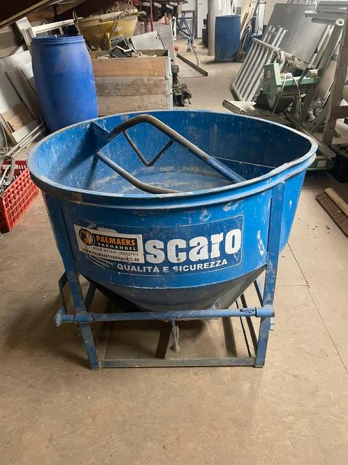 Betonkubel 300 liter, Doe-het-zelf en Bouw, Betonmolens, Gebruikt, Ophalen