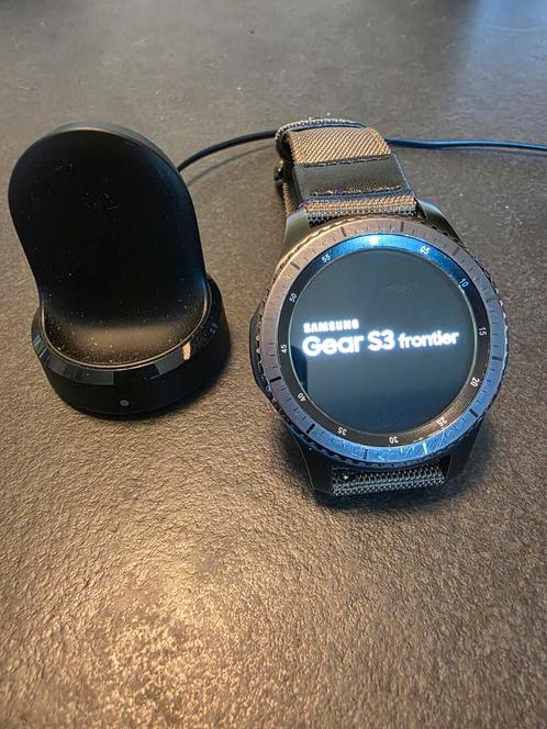 Samsung Galaxy S3 Frontier, Handtassen en Accessoires, Smartwatches, Gebruikt, Zwart, Afstand, Calorieverbanding, Conditie, GPS