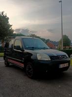 Peugeot partner 1900 diesel 2005 196813 km, Voorwielaandrijving, 4 deurs, Stof, 4 cilinders