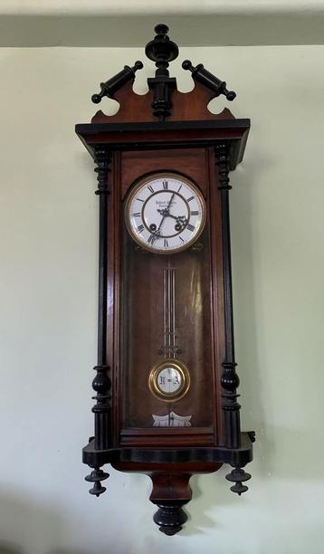 Régulateur ancien. Robert Ahlers. 1900, Enlèvement