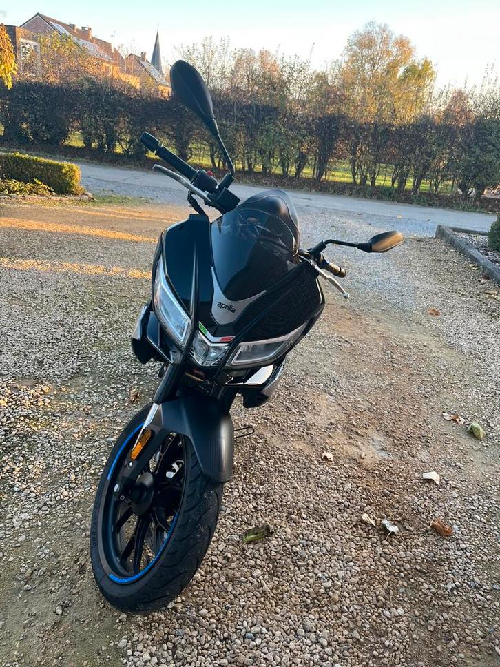 125cc motor aprillia tuono, Motoren, Motoren | Aprilia, Particulier, Naked bike, 11 kW of minder, ABS, Sportuitlaat, Ophalen