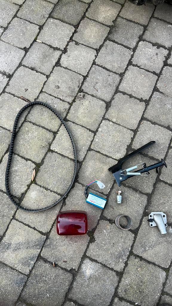 pièces Peugeot Fox, Vélos & Vélomoteurs, Pièces de cyclomoteur | Général, Comme neuf, Enlèvement ou Envoi