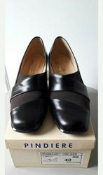 Mokakleurige damesschoenen van Pindiere maat 40, Schoenen met lage hakken, Nieuw, Pindiere, Ophalen of Verzenden