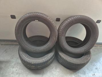 Set van 4 MICHELIN banden 235/55R17 5 a 6mm €100 beschikbaar voor biedingen