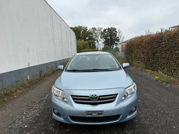 Toyota Corolla / 1.6 Benzine / Airco / Gekeurd beschikbaar voor biedingen