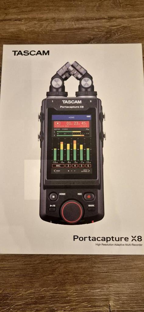 Tascam Portacapture X8 en 32 Bit, Muziek en Instrumenten, Mengpanelen, Zo goed als nieuw, 5 tot 10 kanalen, Microfooningang, Ophalen