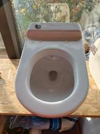 2x Broyeurtoilet Sani wand, nooit gebruikt, Ophalen