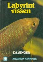 Labyrint vissen / T.a.Singer, Enlèvement ou Envoi, Comme neuf, Poissons