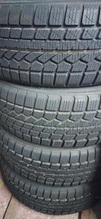 Winterbanden Toyo. 205/45 R17.  88H. tubeless. M + S., Ophalen, Gebruikt, Winterbanden