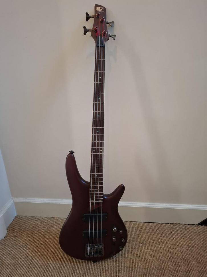 Ibanez SR500 BM Basgitaar, Muziek en Instrumenten, Snaarinstrumenten | Gitaren | Bas, Zo goed als nieuw, Ophalen