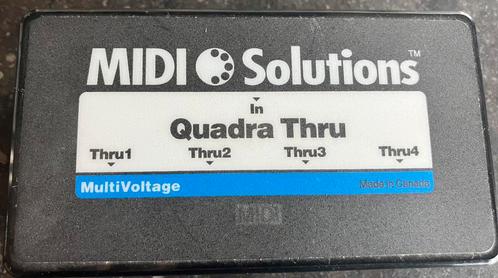 MIDI-oplossingen Quadra Thru, Muziek en Instrumenten, Midi-apparatuur, Zo goed als nieuw, Ophalen of Verzenden