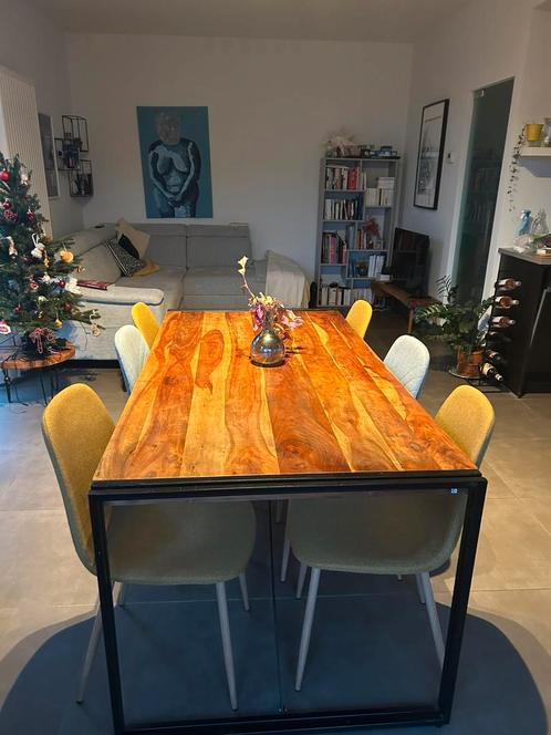 Houten tafel - wooden table, Huis en Inrichting, Tafels | Eettafels, Zo goed als nieuw, Ophalen