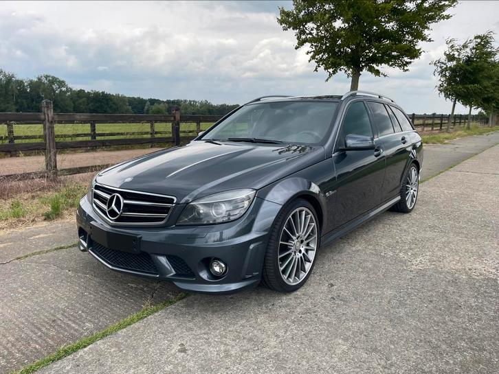 Mercedes c63 amg in zeer zuivere staat! Lichte vracht, Auto's, Mercedes-Benz, Bedrijf, Te koop, C-Klasse, ABS, Airbags, Airconditioning