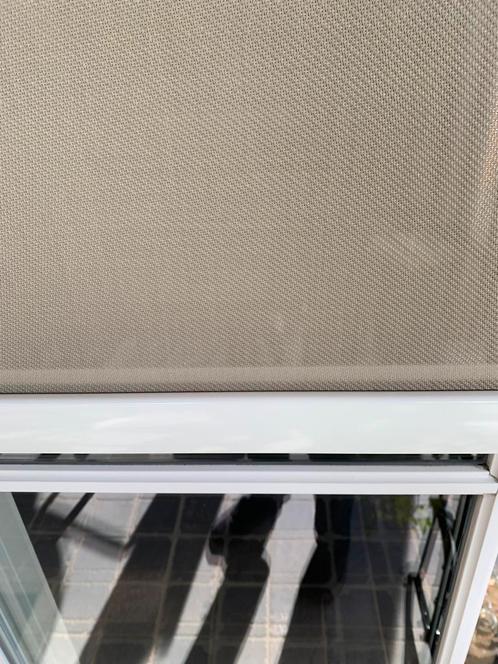 Zonnescherm renson, Tuin en Terras, Zonneschermen, Zo goed als nieuw, Screen, 150 tot 300 cm, Minder dan 250 cm, Elektrisch, Ophalen