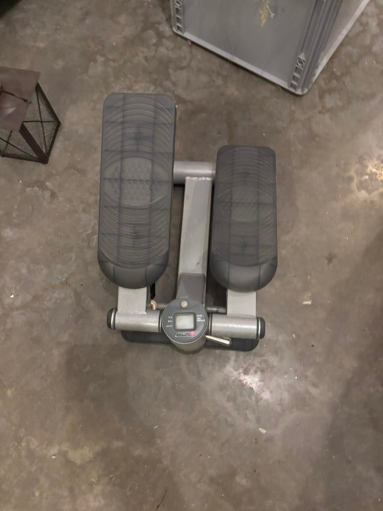 Mini stepper, Sport en Fitness, Fitnessmaterialen, Zo goed als nieuw, Buik, Ophalen