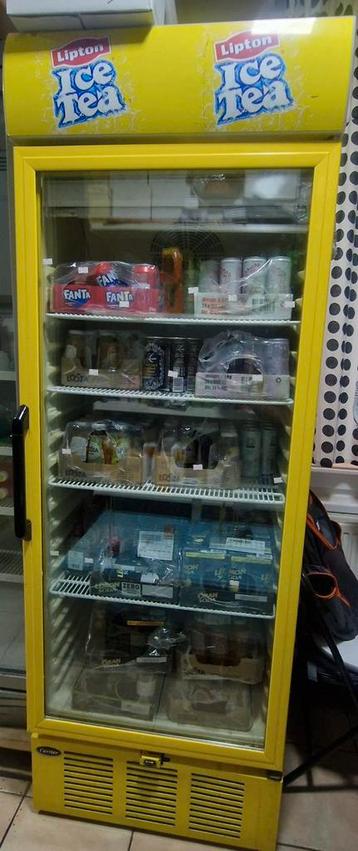 Te koop: Gele Carrier Koelvitrine – Lipton Ice Tea look beschikbaar voor biedingen