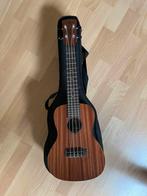 Ukulele Laka + hoes, Muziek en Instrumenten, Snaarinstrumenten | Overige, Ophalen of Verzenden, Zo goed als nieuw