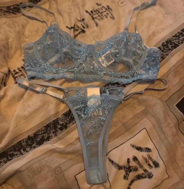 Lingerie, Kleding | Dames, Ondergoed en Lingerie, Setje, Blauw, Ophalen of Verzenden