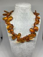 Prachtige vintage amber / barnsteen ketting met insecten, Overige kleuren, Nieuw, Ophalen of Verzenden, Met edelsteen