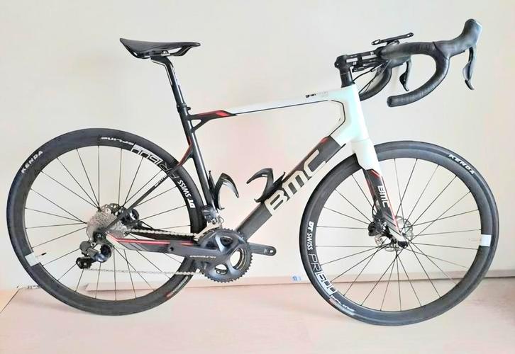 Vélo BMC Top avec Di2 Disc Ultegra !.. taille 56, Vélos & Vélomoteurs, Vélos | Vélos de course, Giant, Carbone, Enlèvement ou Envoi