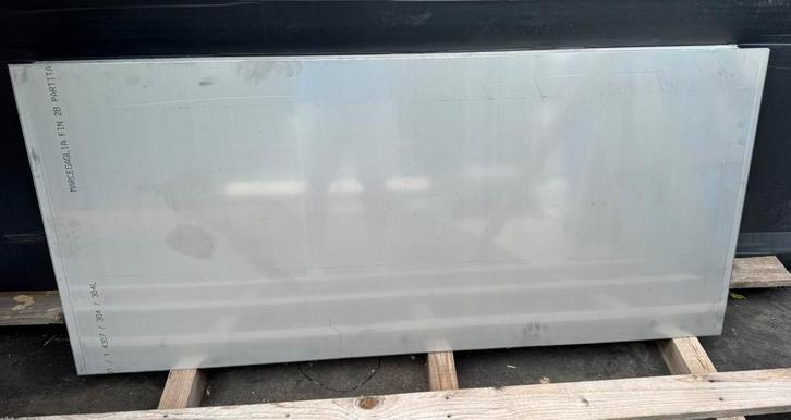 nieuwe reststukken RVS 304/304L platen 150 cm x 63 cm x 4 mm, Doe-het-zelf en Bouw, IJzerwaren en Bevestigingsmiddelen, Nieuw