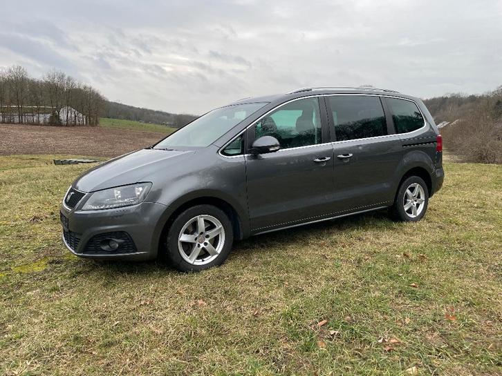 Seat Alhambra Style 2.0 TDI in zeer nette staat, Auto's, Seat, Particulier, Alhambra, ABS, Airbags, Airconditioning, Alarm, Bluetooth