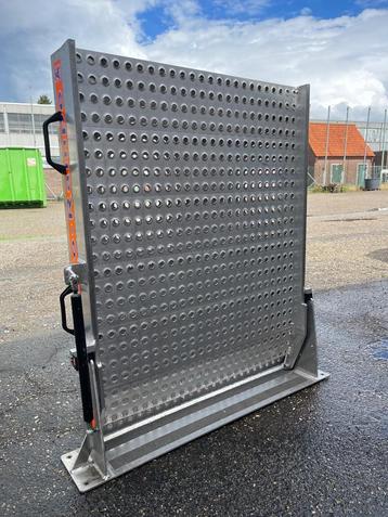 Oprijplaat Euro Rampe AMF Bruns 240cm x 90cm beschikbaar voor biedingen