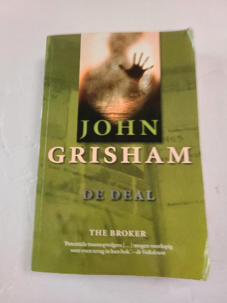 boek de deal John Grisham, Livres, Thrillers, Comme neuf, Enlèvement ou Envoi