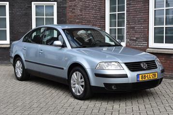 Volkswagen Passat 2.3 V5 Comfortline beschikbaar voor biedingen