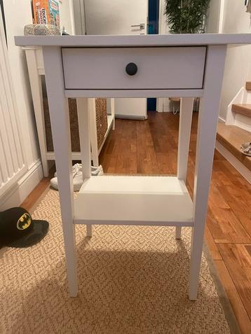 Table de chevet Ikea Hemnes tres bon etat, Enlèvement, Utilisé