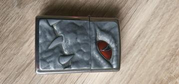 Zippo 0611/1000 "Crocodile Eye Red Limited Edition" beschikbaar voor biedingen