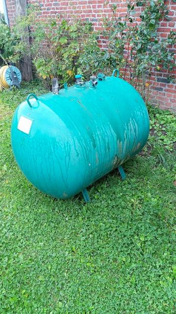Gastank van 250 liter, Doe-het-zelf en Bouw, Verwarming en Radiatoren, Ophalen of Verzenden, Zo goed als nieuw
