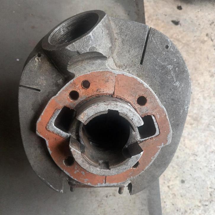 BULTACO 125 PURSANG.....CILINDER/ZUIGER/CILINDERKOP, Motoren, Onderdelen | Oldtimers, Ophalen of Verzenden